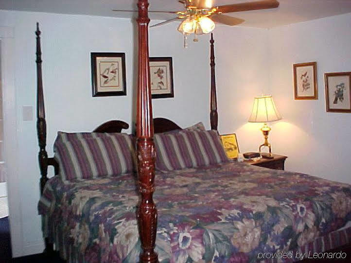Historic Mardi Gras Inn Новый Орлеан Экстерьер фото