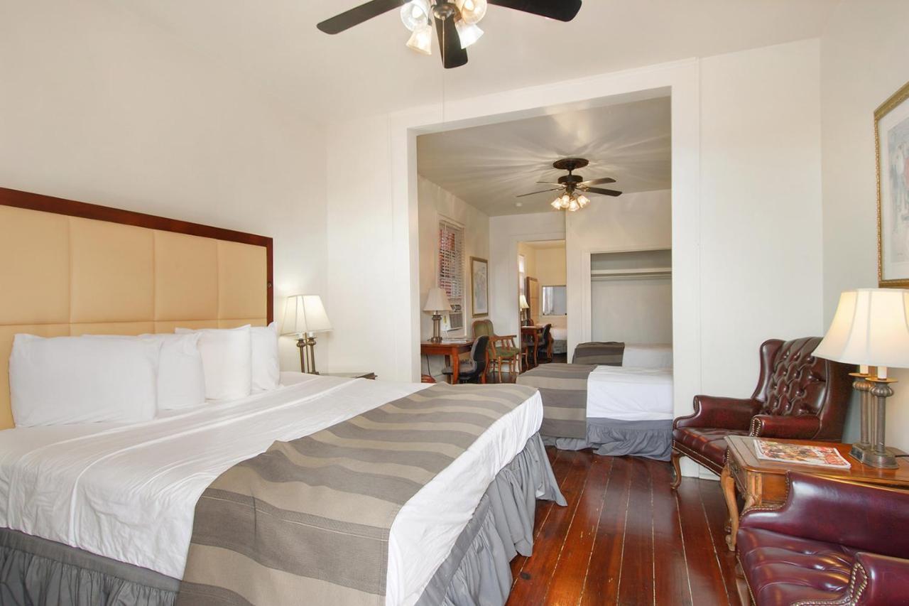 Historic Mardi Gras Inn Новый Орлеан Экстерьер фото
